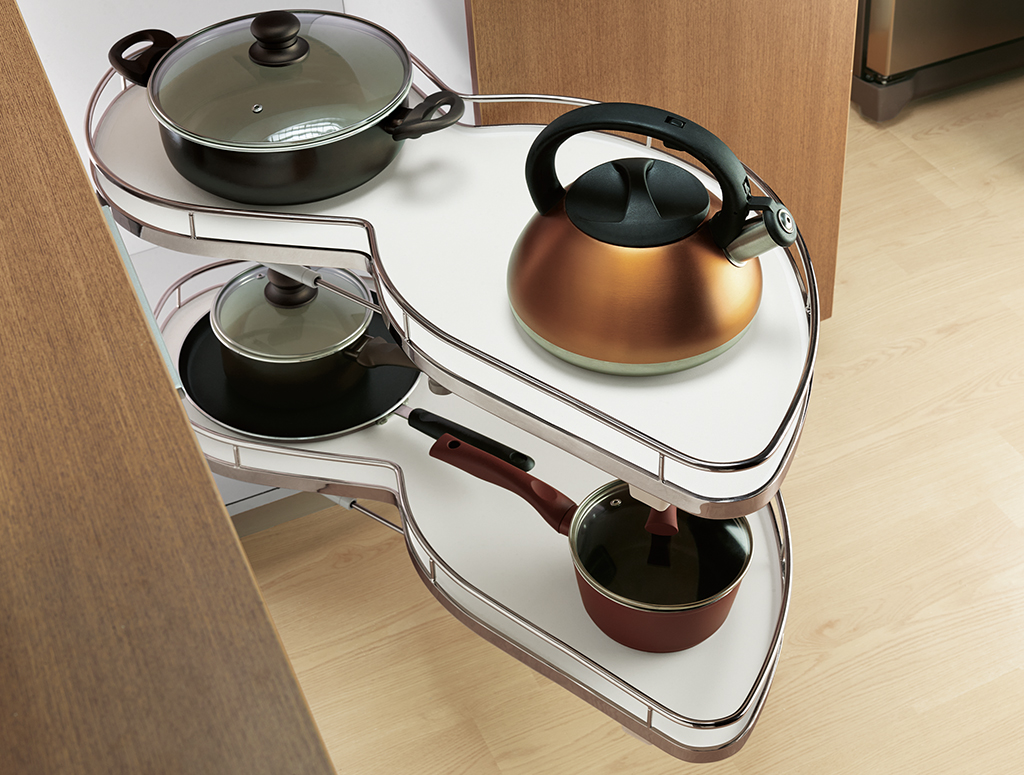 Swing Tray